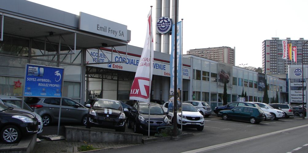 presentation video emil frey toyota vernets geneve