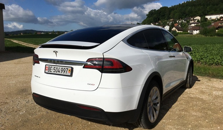 avis tesla model x 100d geneve suisse