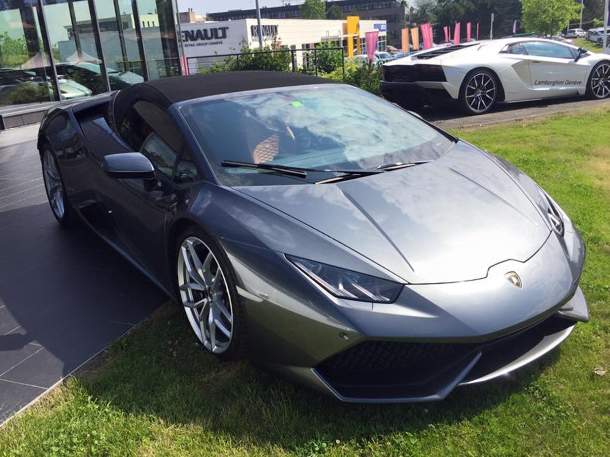 avant de la lamborghini huracan lp610-4 spyder 2017